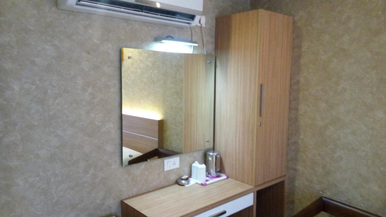 Hotel Kapilavasthu Palakkad Zewnętrze zdjęcie
